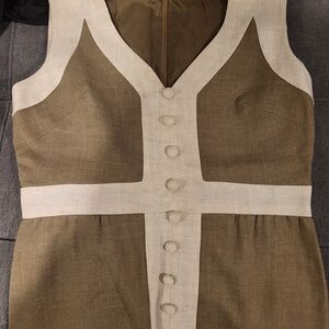 Vintage 60s Stylish Tan And TOUPE Sleeveless Dress (Classiques ENTIER)